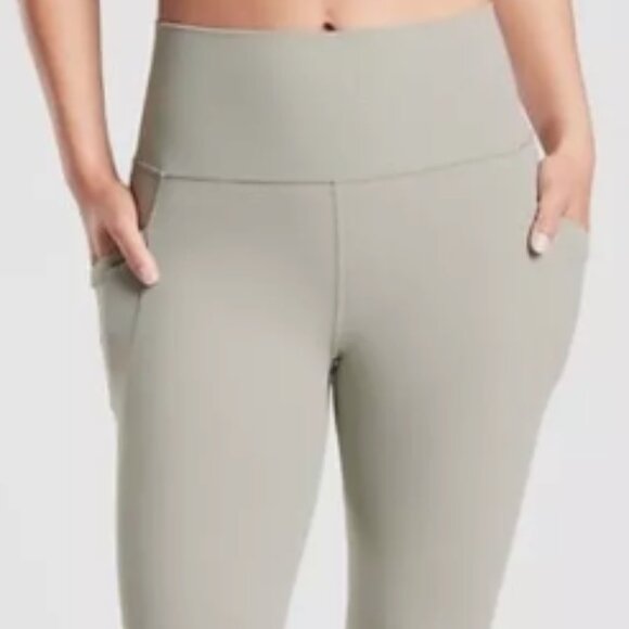 ATHLETA NWOT Salutation Stash High Rise 7/8 Legging - Picture 3 of 3